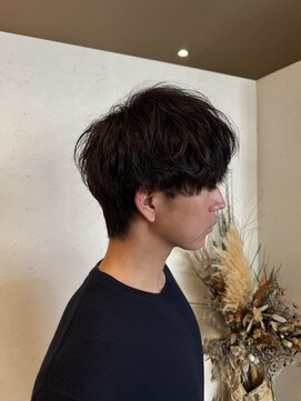 ゼゼ(zeze) シャドウパーマ/韓国マッシュ/スペインカール/ブルーブラック