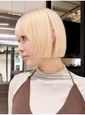 ボブミディアムハイトーンブリーチ小顔_ba569122
