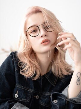 ヘアーデザイン ディードット ウル(D. ulu) サクラベージュ