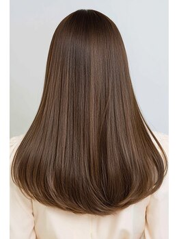 アメリ ココロ 南森町店(Ameri cocoro.)の写真/極上の艶体験！まるで地毛のような髪質改善縮毛矯正。驚くほどの艶と手触りで、毎日がもっと輝くあなたに◎