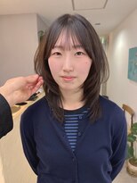クイ(quii) ハッシュカットミディアム*グレージュ/レイヤーカット