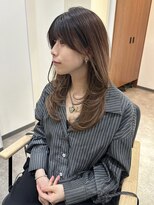 ジーナ 吉塚(Zina)&nbsp;韓国風レイヤー×ベージュ【福田れん吉塚美容室 ハッシュカット