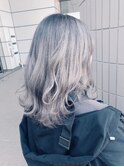 グレーカラー
