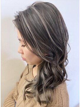 ルチェア ヘア(Lucea Hair) ハイライトグレージュ