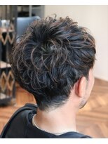 ウィスカーヘアー(whisker hair)&nbsp;メンズニュアンスパーマ