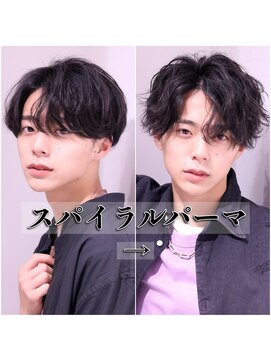 ネイビー(NAVY) 前下がりマッシュ センターパート ミディアム スパイラルパーマ