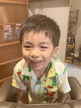 チェアー ヘアスパネイル(Chair hair spa nail) 【CHAIR2021夏】キッズシャギーバングショート