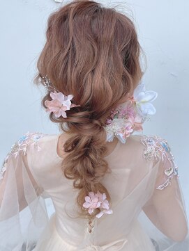 アミカ(Amica) 20代30代大人可愛いアップスタイル♪結婚式プレ花嫁ウエディング