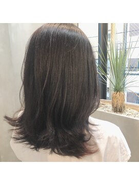 ソイルバイロミー(soil by ROMMY) 【髪質改善】で実現する切りっぱなしミディアム◎/横浜髪質改善