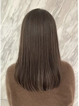 ブリーチなしワンカラーでも叶える「イルミナカラー」の透明感カラー☆