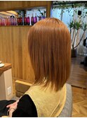 オレンジベージュ