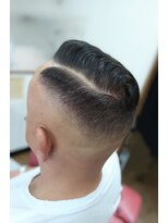 髪部リアン(髪部 lien) スキンフェード