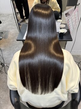 スティルエレ(STILL ere) 【40代の悩み解消☆うねりを抑える高濃度水素ケア】