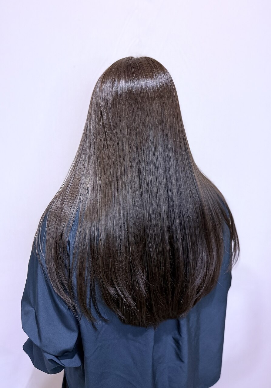 《誰でも平日限定》カット＋カラー+ツヤ髪色トリートメント11880→10230