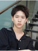 刈り上げアップバングビジネスヘアスパイキーショート