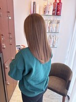 マーリャヘアー(mallia hair)&nbsp;レイヤースタイルレイヤーカットロングレイヤー小顔スタイル