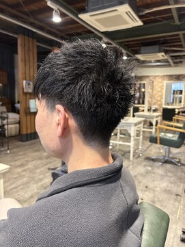 ヘアースタジオ ベッロ(HAIR STUDIO BELLO) ツーブロックショート
