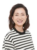 お手入れが楽◎軽やかなミディアムレイヤーボブ