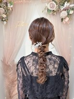 フェリーチェ 六本木店(Felice)&nbsp;編みおろしアレンジ ロングヘア ヘアセット お呼ばれヘア