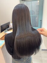 hyon myon/RISEbyREVO 綾瀬店【ヒョンミョン】&nbsp;ハッシュカット/デザインカラー/グレージュ[綾瀬駅/韓国ヘア]