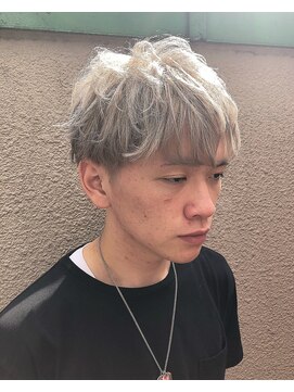 ランプ ヘアー(lamp hair) 【マッシュスタイル&ハイミルクティーカラー】