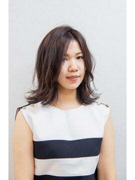 ヘアージャンティ(HAIR GENTIL) ミディアム　【 セミディ × 外ハネ × センターパート 】