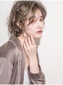 うざバングで今っぽハンサムショート