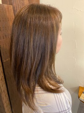 ヘアメイク ランプ(HAIR MAKE LAMP) 夏のストレートスタイル