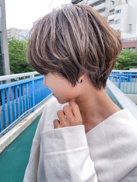 ヘアーラウンジトリップ(hair lounge TRiP) フワッとニュアンスショートボブ