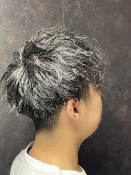 プレミアムバーバー 原宿店(PREMIUM BARBER produce by HIRO GINZA) ツイストスパイラルパーマ