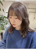 【macana】オリーブグレージュ　肌馴染みの良いベージュカラー　
