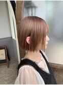 ベージュカラー