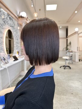 エル バイ ロンド 関(elle by Lond) [elle by lond]栗原　瑠世　外ハネ/切りっぱなし/ボブ