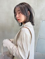 銀座　cheri  顔周りレイヤー×透明感アッシュ