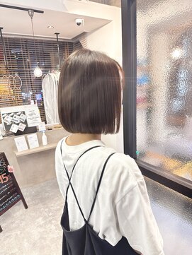 トリニティ 本厚木(trinity) 大人可愛いボブアッシュブラウン