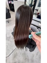 エン 久安(en.)&nbsp;★うねり、クセ毛、広がりには髪質改善ストレート/縮毛矯正