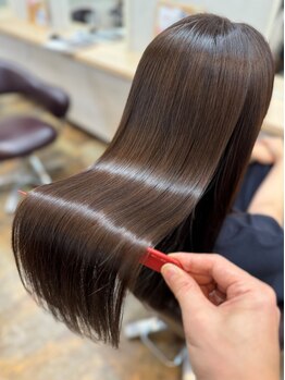 トータルビューティーハウス フラップ ミチ 野田店(total beauty house flap MICHI)の写真/リピーター続出で話題の『髪質改善トリートメントemocio』♪定期的なメンテナンスで貴女の憧れの髪質へ☆