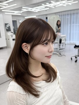 アマトウキョウ アユンチェ(AMA TOKYO×AYUNCHE) 韓国ヘア　透明感カラー　2wayバング  レイヤーカット   顔周り