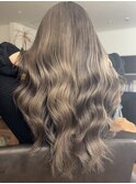 海外ヘアーハッシュカットレイヤーカットハイライトカラー