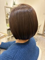 ミーユ(me you)&nbsp;大人女性の扱いやすいボブ