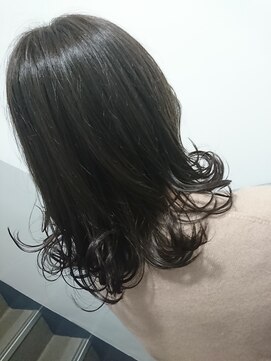 ミエル ヘア 新宿(miel hair) 【mielhair新宿】こなれ感重視のアッシュグレーカラー☆★