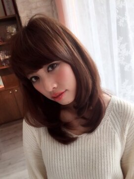 ビューイースト 亀戸 錦糸町(VIEW EAST) パーマなら亀戸・錦糸町・平井・新小岩・小岩・美容室i.Eastへ