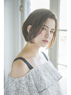 クロエ 中野(Cloe) ブリティッシュショートボブ