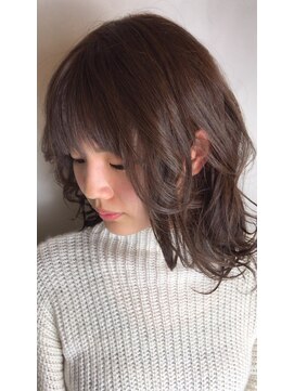 ラトリエ ブロカント 立川北口店(L'atelier BROCANTE) スロウカラー THROW マーメイドアッシュ ヴェールウエーブ