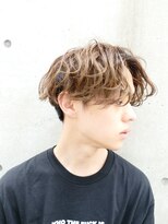 フィフス(fifth) センターパートスパイラルパーマツイストパーマツーブロック