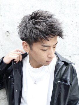 フィフス(fifth) ショートレイヤー ツーブロック くせ毛風パーマ アップバング 66