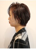 長めバング　ハンサムショート×レッドグレージュ