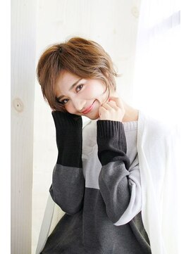 プティルカ(PutiLuca D.C.) 大人可愛い外ハネショートヘア