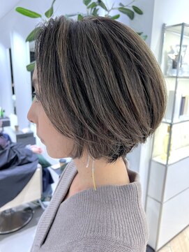 ステア ケース(stair case) 地毛と自然につながる白髪ぼかし オリーブベージュ 30代40代50代