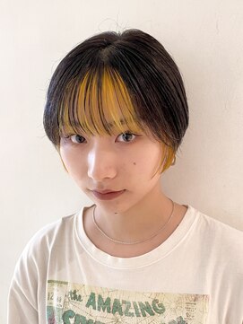 ペイジバイネオリーブ 吉祥寺店(Paige by Neolive) ダークグレージュ×ビビットイエロー